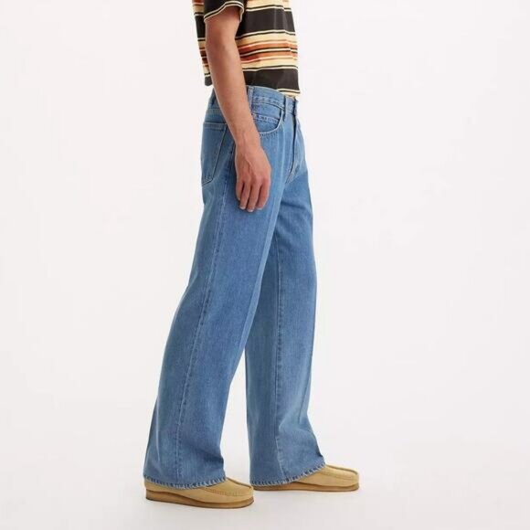 NWT LEVI'S Premium Sta-prest Flare Wide Leg Men's Jeans Size 32 x 32 - Picture 2 of 9